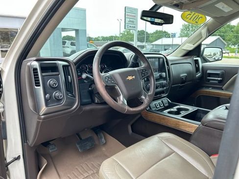 Used 2015 Chevrolet Silverado 1500 LTZ w/ LTZ Plus Package AWD/4WD image 25