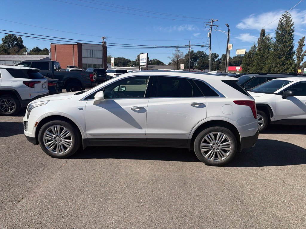 Used 2018 Cadillac XT5 Premium Luxury AWD/4WD image 3