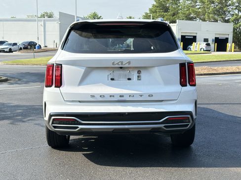 Used 2022 Kia Sorento SX FWD image 13