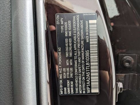 New 2026 Porsche Macan image 29