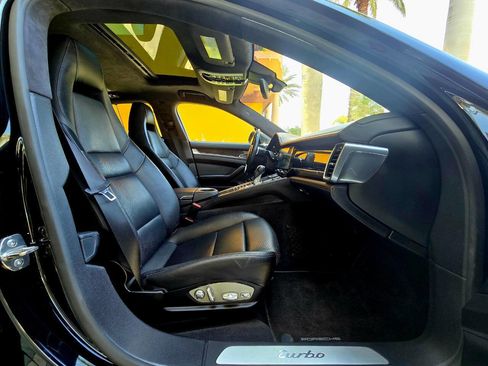 Used 2014 Porsche Panamera image 20
