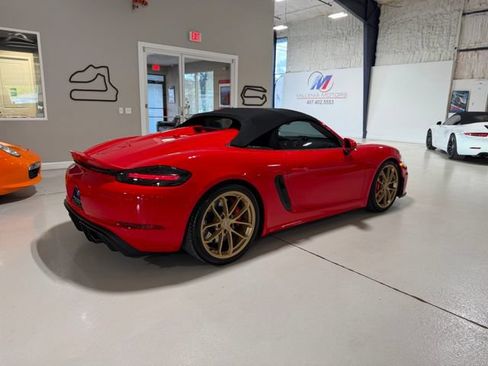 Used 2022 Porsche 718 Boxster Spyder RWD image 70