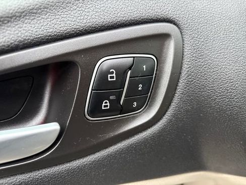 Used 2017 Ford Escape Titanium w/ Equipment Group 301A image 14