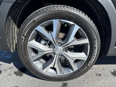 Used 2022 Hyundai Palisade SEL w/ Convenience Package AWD/4WD image 9