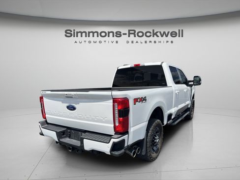 Used 2024 Ford F250 Lariat w/ Lariat Ultimate Package AWD/4WD image 6
