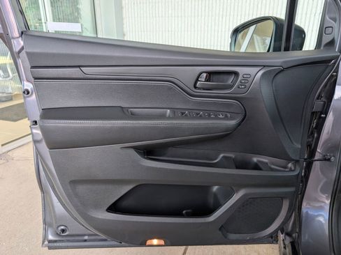 Used 2024 Honda Odyssey EX-L image 8
