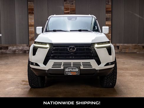 Used 2025 Lexus GX 550 w/ Accessory Package (2T) AWD/4WD image 4