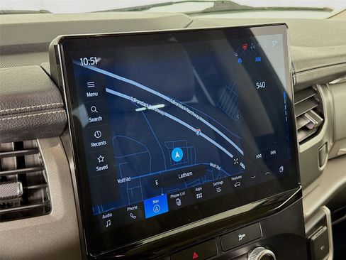 Used 2023 Ford Expedition XLT image 14