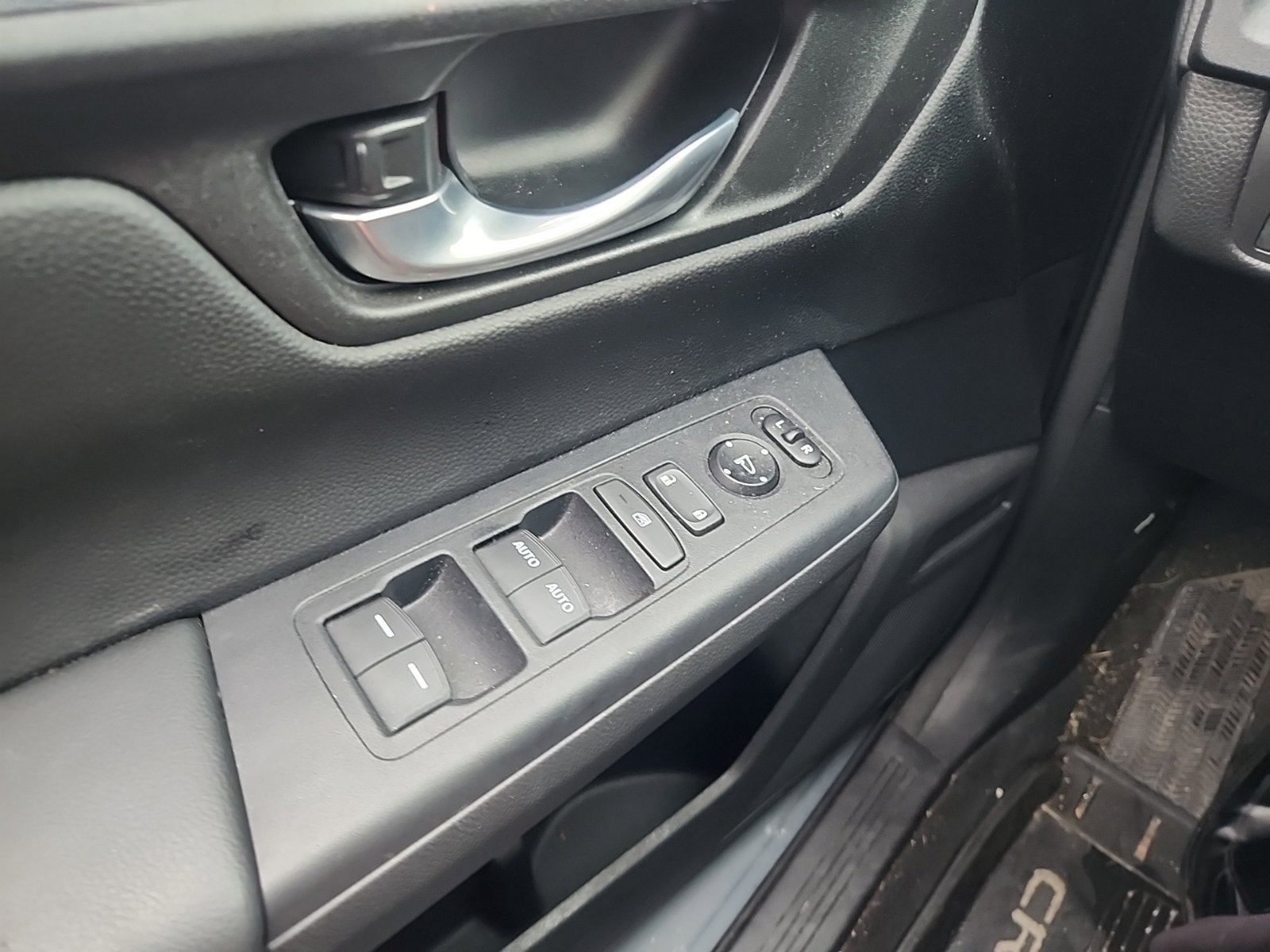Used 2026 Honda CR-V Sport image 16