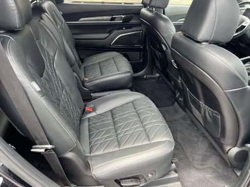 Used 2023 Kia Telluride SX X-Line AWD/4WD image 17