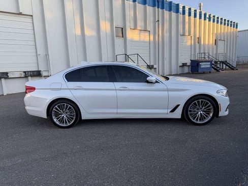 Used 2019 BMW 530i xDrive w/ Convenience Package AWD/4WD image 7