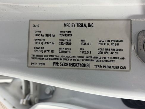 Used 2019 Tesla Model 3 AWD/4WD image 9