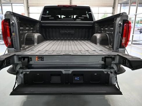 New 2026 GMC Sierra 1500 AT4X AWD/4WD image 9