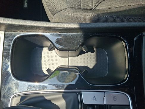 Certified 2025 Hyundai Santa Cruz SE AWD/4WD image 25