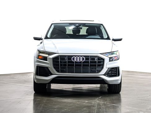 Used 2023 Audi Q8 Premium Plus w/ Premium Plus Package image 3