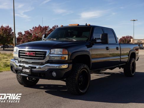 Used 2007 GMC Sierra 3500 SLT w/ Skid Plate Package image 5
