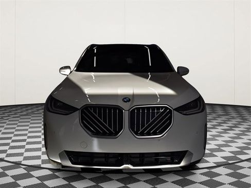 Used 2025 BMW X3 xDrive30i w/ Convenience Package image 3