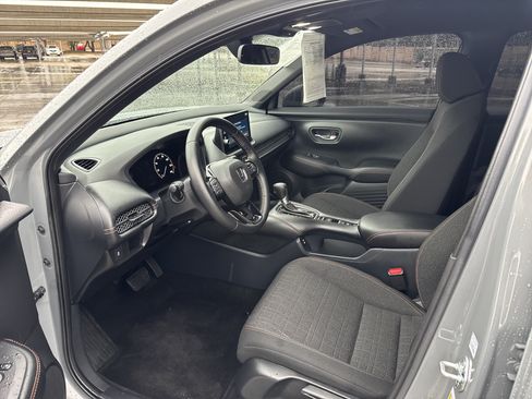 Used 2026 Honda HR-V Sport image 10