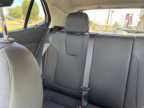 Used 2026 Buick Encore GX Preferred FWD image 33