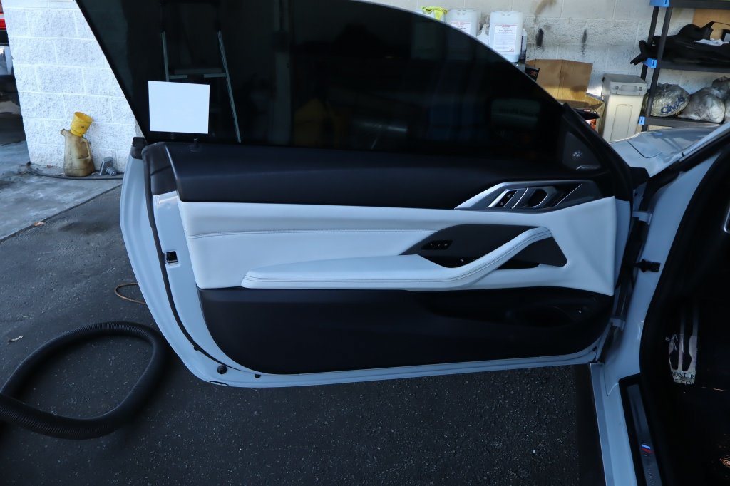 Used 2021 BMW M4 Competition w/ Parking Assistance Package RWD image 18