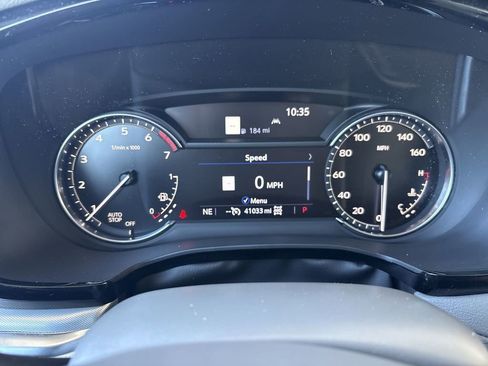 Certified 2024 Cadillac XT5 Premium Luxury w/ LPO, Floor Liner Package image 11