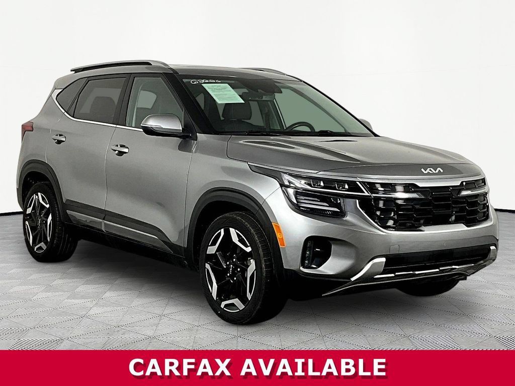 Used 2024 Kia Seltos SX w/ SX Sunroof Package AWD/4WD image 3