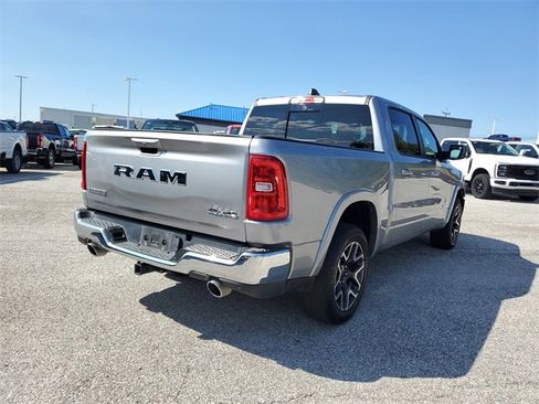 Used 2025 RAM 1500 Laramie image 4