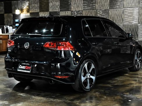 Used 2017 Volkswagen GTI S FWD image 8