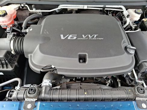 Used 2019 Chevrolet Colorado LT AWD/4WD image 28