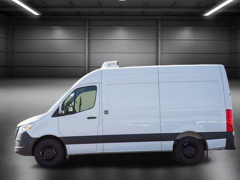 Used 2024 Mercedes-Benz Sprinter 144 Cargo image 6