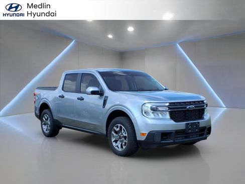 Used 2023 Ford Maverick XLT w/ Equipment Group 300A Standard AWD/4WD image 1