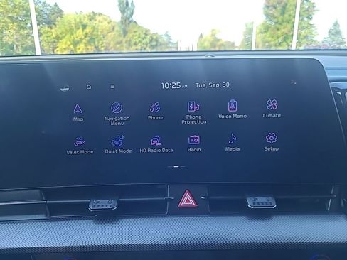 Used 2024 Kia Sportage SX image 21