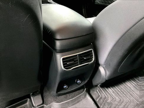 Used 2023 Hyundai Santa Fe SEL image 30