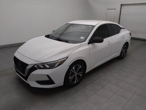 Used 2021 Nissan Sentra SV FWD image 2