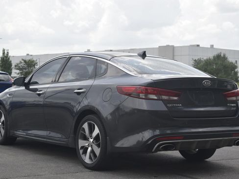 Used 2018 Kia Optima SX FWD image 2