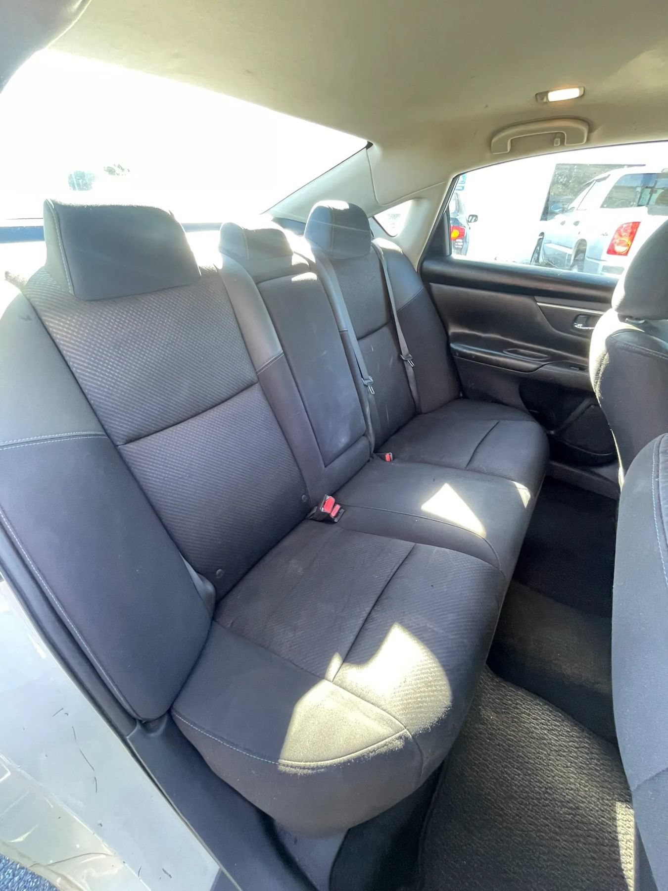 Used 2016 Nissan Altima 3.5 SR FWD image 37