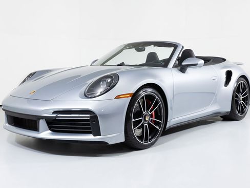 Used 2021 Porsche 911 Turbo image 21