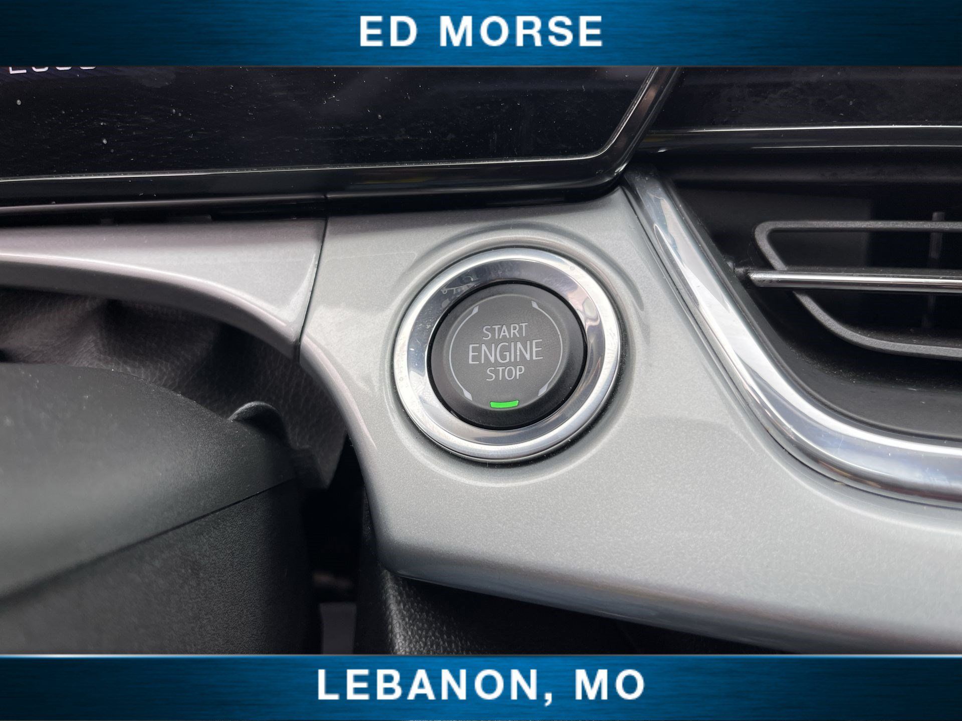Certified 2025 Chevrolet Trax LT w/ LT Convenience Package FWD image 16