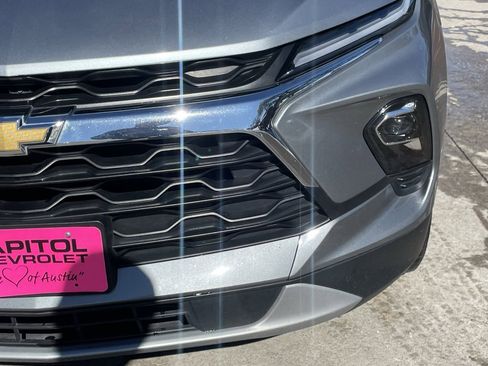 Used 2025 Chevrolet Blazer LT image 7
