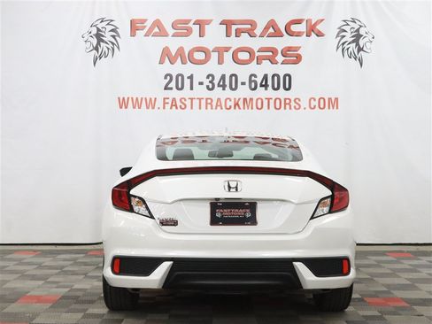 Used 2019 Honda Civic EX image 5