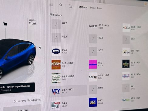Used 2023 Tesla Model Y Long Range AWD/4WD image 22