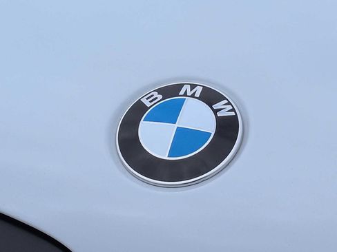 New 2026 BMW X5 xDrive40i AWD/4WD image 11