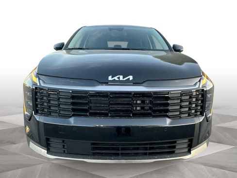 New 2026 Kia Sportage S image 3