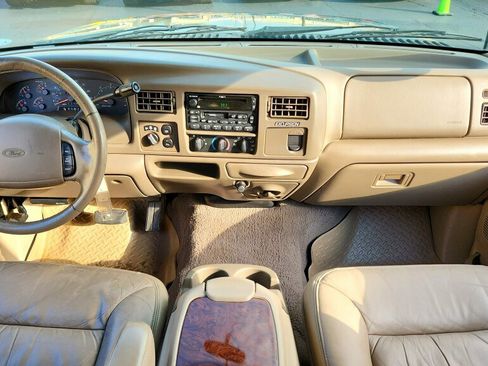 Used 2000 Ford Excursion Limited image 17