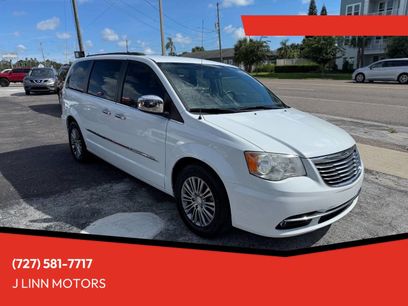 Used 2014 Chrysler Town & Country Touring-L w/ Driver Convenience Group