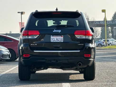 Used 2019 Jeep Grand Cherokee Limited w/ Luxury Group II image 7