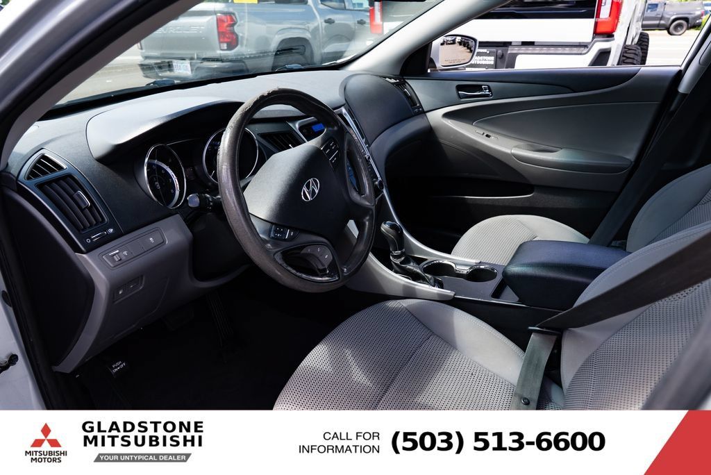 Used 2011 Hyundai Sonata GLS w/ Popular Equipment Pkg 2 FWD image 17