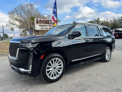 Used 2022 Cadillac Escalade ESV Luxury