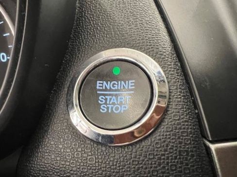 Used 2018 Ford EcoSport SE FWD image 20