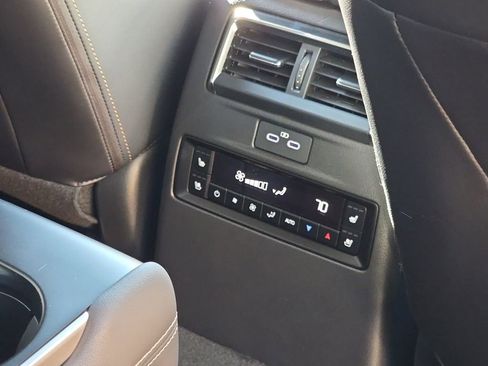 Used 2026 MAZDA CX-90 3.3 Turbo S w/ Premium Plus image 19